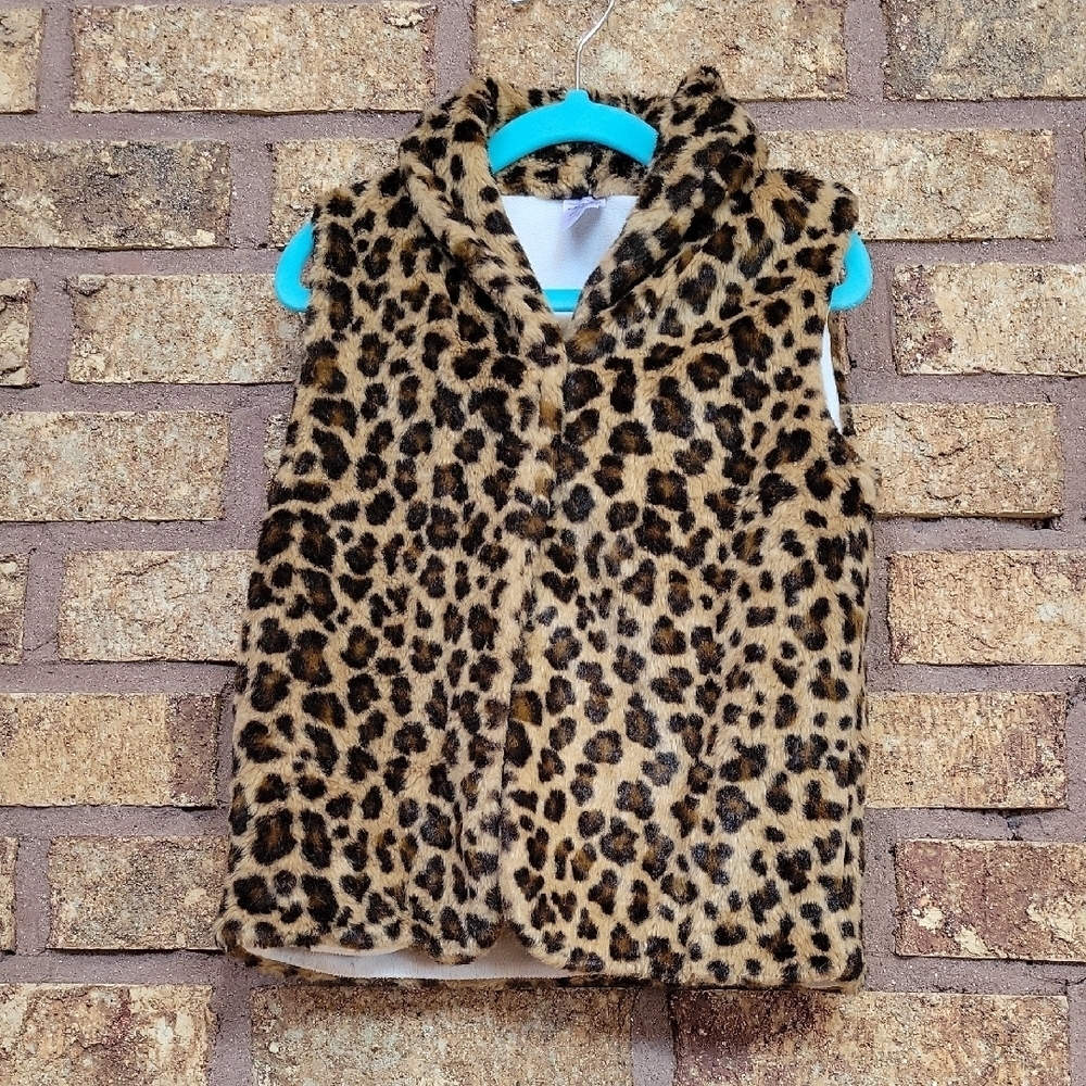 Carter's Kids Leopard Print Faux Fur Vest Size 6